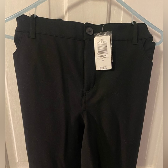 Size 24 dress pants. New with tags - Picture 2 of 4